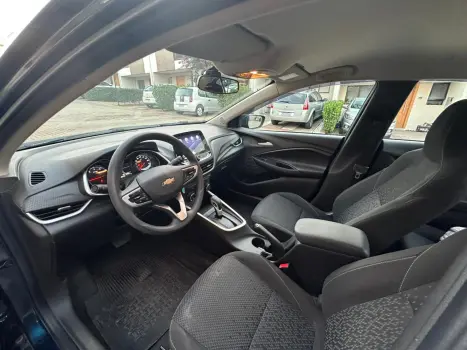 ONIX 1.0 Turbo Plus LT