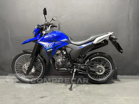 LANDER 250 ABS