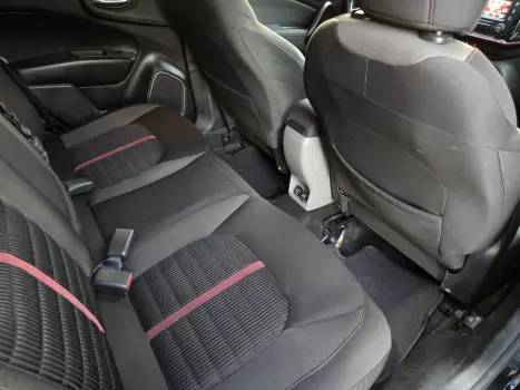 TORO 1.8 16V EVO FLEX FREEDOM AT6