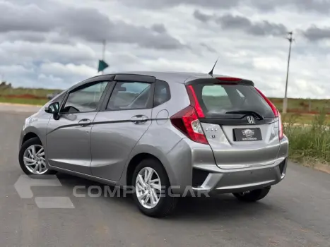FIT 1.5 LX 16V FLEX 4P AUTOMÁTICO