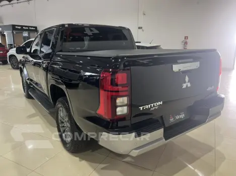 TRITON 2.4 Biturbo CD Hpe-s 4X4