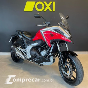 NC 750X/NC 750X ABS DCT