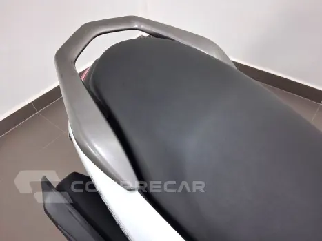 YAMAHA NMAX 160 ABS