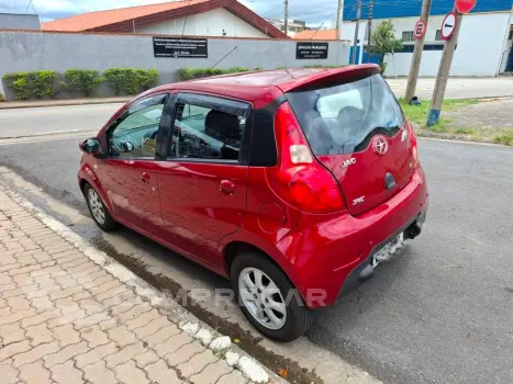 J2 1.4 16V Gasolina 4P Manual