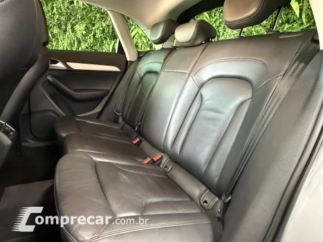 Q3 1.4 TFSI Ambiente Plus S Tronic