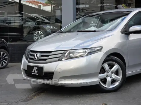 CITY Sedan LX 1.5 Flex 16V 4p Aut.