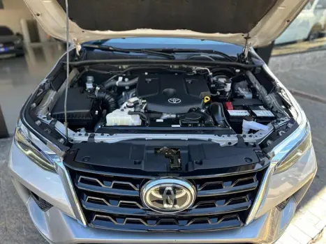 HILUX SWSRXA4FD