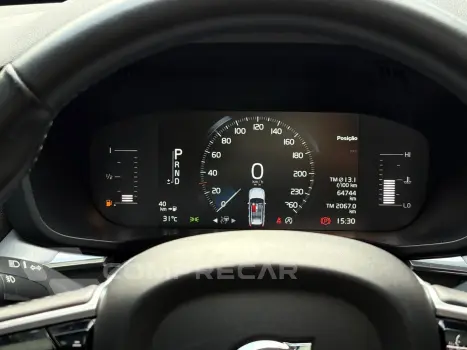 XC60 2.0 T5 Momentum AWD Geartronic