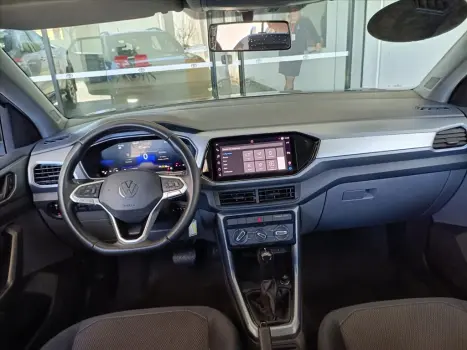 T-CROSS 1.0 200 TSI TOTAL FLEX AUTOMÁTICO
