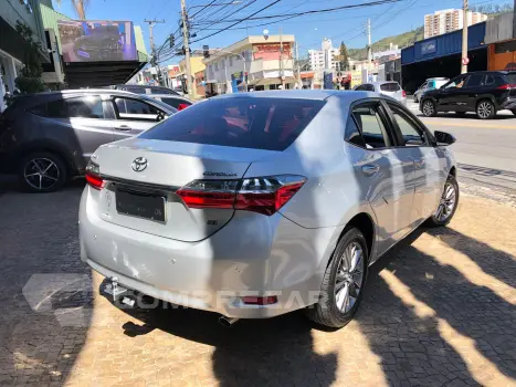 Corolla 1.8 Gli Upper 16V Flex 4P Automático