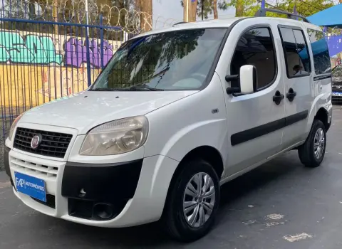 Doblo 1.8 16V 4P FLEX ESSENCE 7 LUGARES