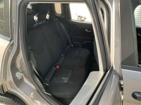 Renegade Sport 1.8 4x2 Flex 16V Aut.