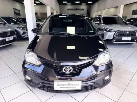 ETIOS HATCH X PLUS 15 MT