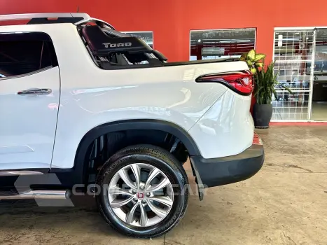TORO 2.0 16V TURBO DIESEL RANCH 4WD AT9
