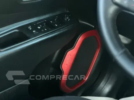 RENEGADE 2.0 16V TURBO DIESEL TRAILHAWK 4P 4X4 AUTOMÁTICO