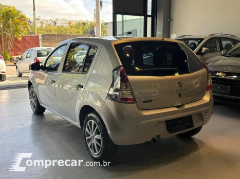 SANDERO 1.6 EXPRESSION 8V FLEX 4P MANUAL