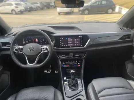 TAOS 1.4 250 TSI TOTAL FLEX HIGHLINE AUTOMÁTICO