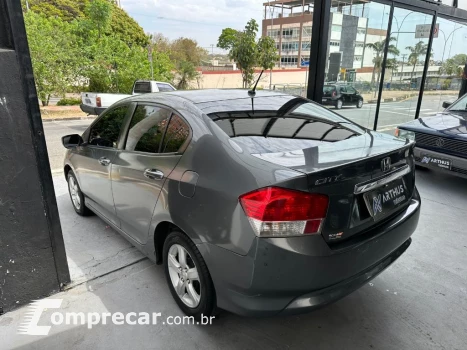 CITY Sedan DX 1.5 Flex 16V Mec.