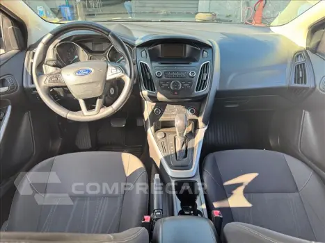 FOCUS 2.0 SE Plus Fastback 16V