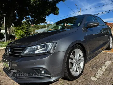 JETTA Highline 2.0 TSI 16V 4p Tiptronic