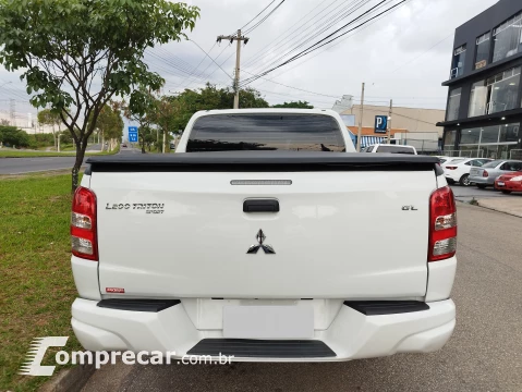 L200 TRITON 2.4 16V Turbo GL CD 4X4