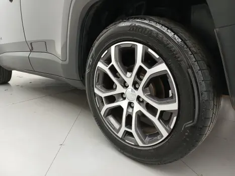 RENEGADE 1.3 T270 TURBO FLEX LONGITUDE AT6