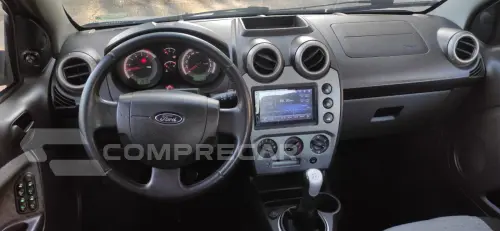 FIESTA 1.6 MPI Class Sedan 8V