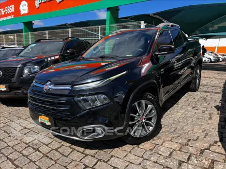 Fiat TORO 2.0 16V Turbo Volcano 4WD AT9 4 portas