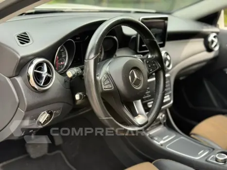 GLA 200 Style 1.6 TB 16V/Flex Aut.