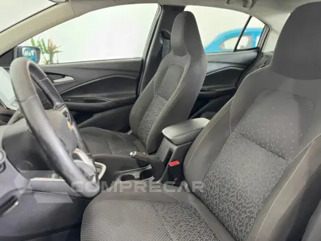 ONIX 1.0 Turbo Plus LT