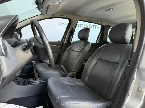 DUSTER 2.0 Tech Road II 4X2 16V