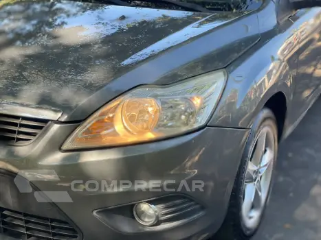 FOCUS 1.6 SE Hatch 16V