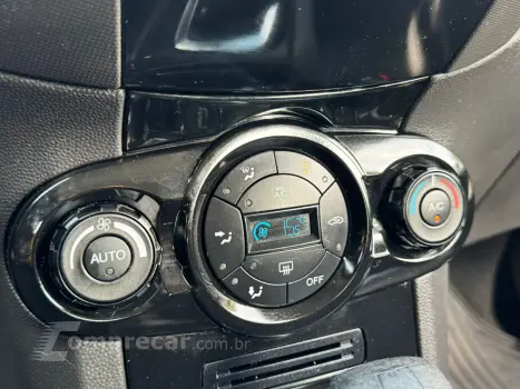 FIESTA 1.6 Titanium Hatch 16V