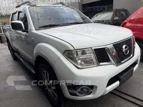 FRONTIER 2.5 PLATINUM 4X4 CD TURBO ELETRONIC DIESEL 4P AUTOM