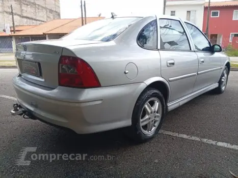 VECTRA SEDAN - 2.2 MPFI CD 16V 4P AUTOMÁTICO