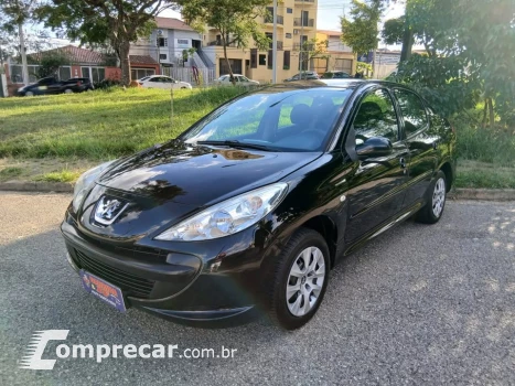 PEUGEOT 207 1.4 XR Passion 8V 4 portas