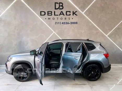 Volkswagen TAOS Comfortline 1.4 250 TSI Flex Aut. 4 portas