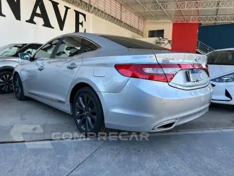 AZERA 3.0 V6 24V 4p Aut.