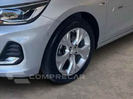 ONIX 1.0 TURBO FLEX PREMIER AUTOMÁTICO