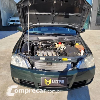 Astra Sed. Advant. 2.0 8V MPFI FlexP. 4p