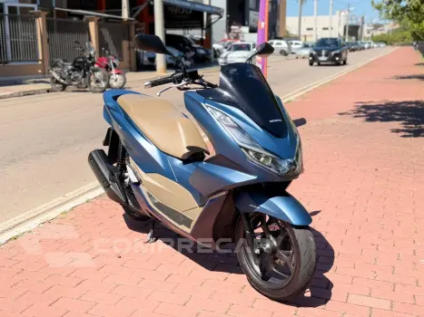 PCX 160 DLX ABS