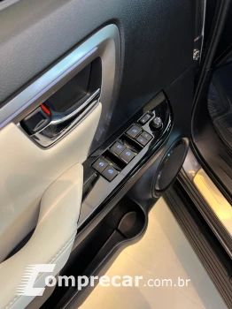 HILUX SW4 2.8 SRX Diamond 4X4 7 Lugares 16V Turbo Intercoole