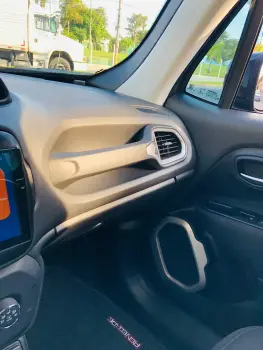 RENEGADE 1.8 16V STD