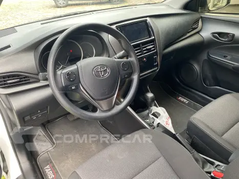 YARIS 1.5 16V Sedan XL