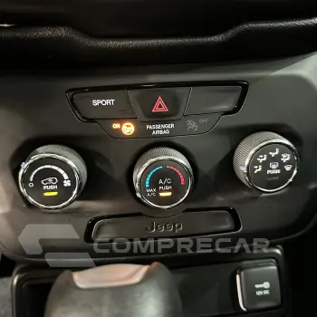 Renegade 1.8 4x2 Flex 16V Aut.