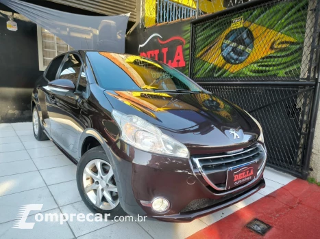 PEUGEOT 208 1.5 Active Pack 8V 4 portas