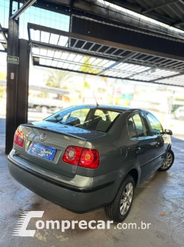 POLO SEDAN 1.6 MI 8V