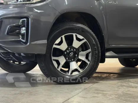 HILUX 2.8 SRX 4X4 CD 16V DIESEL 4P AUTOMÁTICO