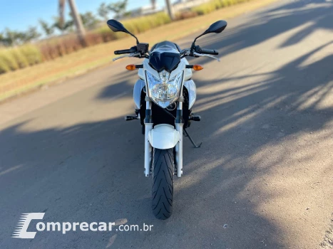 XJ6 N