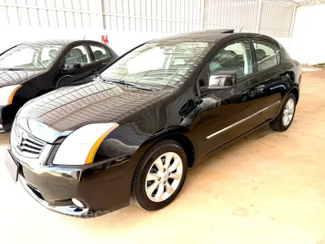 NISSAN Sentra SL 2.0 Flex Fuel 4 portas